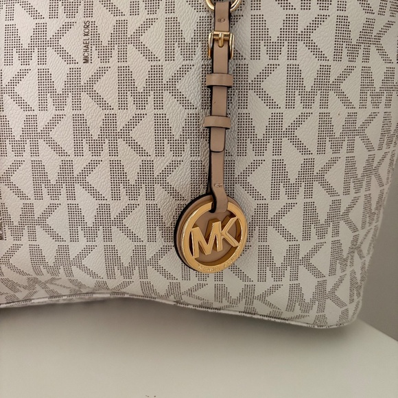 Michael Kors white tote with logo - Picture 3 of 4